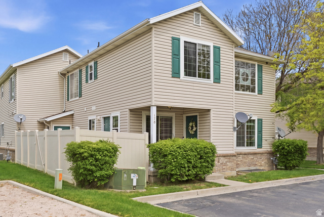 178 E Freedom Lane S Ogden UT 84401