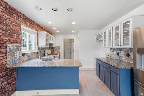 178 E Freedom Lane S Ogden UT 84401