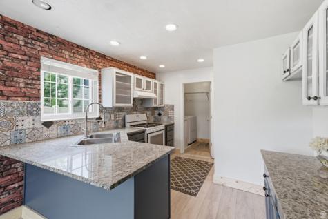 178 E Freedom Lane S Ogden UT 84401