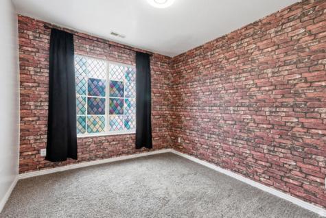 178 E Freedom Lane S Ogden UT 84401