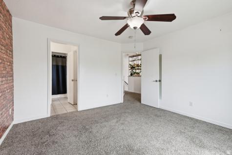 178 E Freedom Lane S Ogden UT 84401