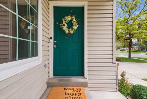 178 E Freedom Lane S Ogden UT 84401
