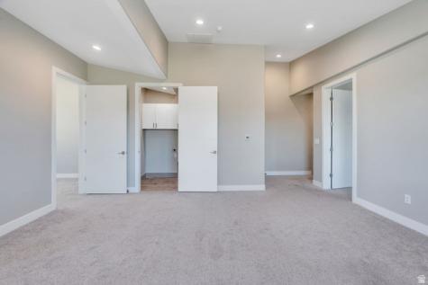 7045 S 300 E Midvale UT 84047