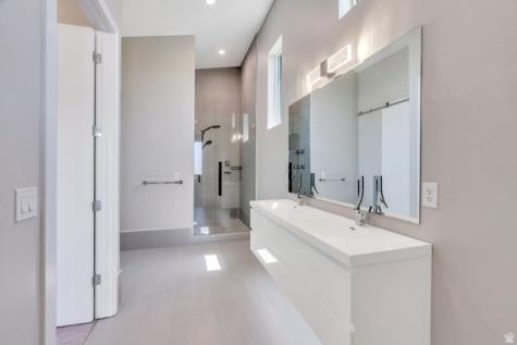 7045 S 300 E Midvale UT 84047