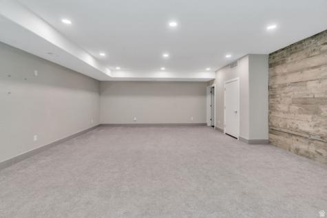 7045 S 300 E Midvale UT 84047