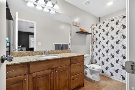 490 E 700 S Clearfield UT 84015