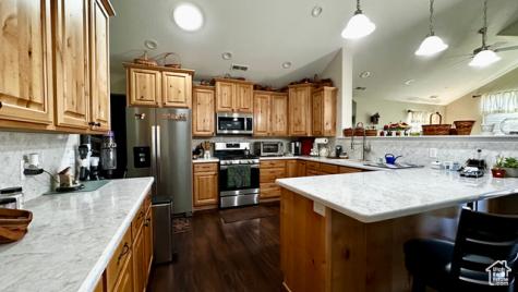 929 W 1920 S Syracuse UT 84075