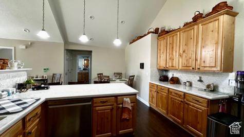 929 W 1920 S Syracuse UT 84075