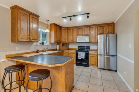 1402 S 1470 E Provo UT 84606