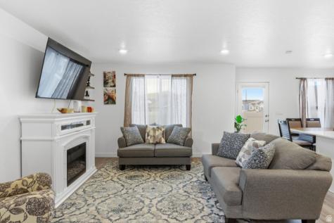 3812 S Galatia Road Magna UT 84044