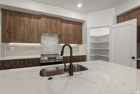 397 E 900 N Cedar City UT 84721