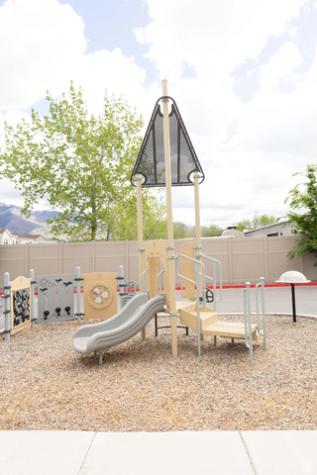 638 N Autumn Ash Circle Kaysville UT 84037