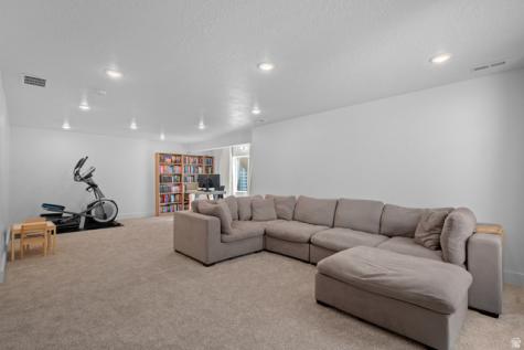3326 E Caledonia Avenue N Eagle Mountain UT 84005