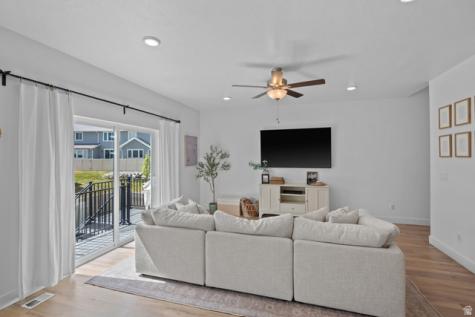 3326 E Caledonia Avenue N Eagle Mountain UT 84005