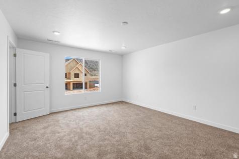 2801 E Fireweed Lane Washington UT 84780