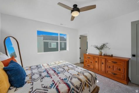493 E Alice Way Layton UT 84041