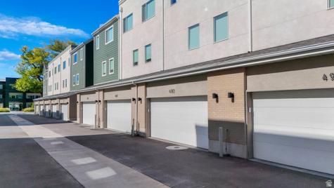 493 E Alice Way Layton UT 84041