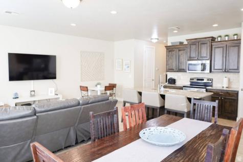 4285 E Razor Ridge Drive Washington UT 84780
