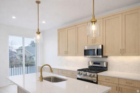 6711 S Vaughn Lane E Midvale UT 84047