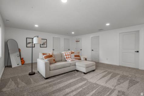 7240 S 525 E Midvale UT 84047
