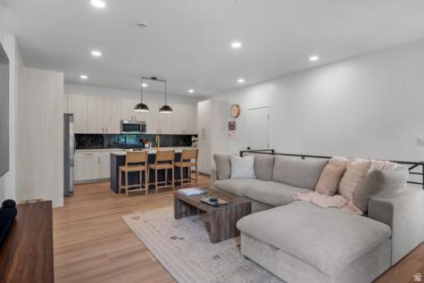 7240 S 525 E Midvale UT 84047