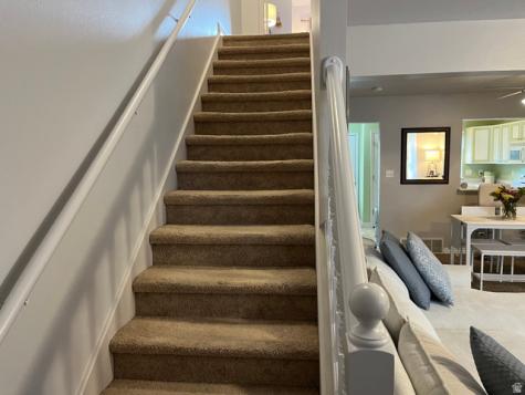 1672 S Canyonwoods E Ogden UT 84404