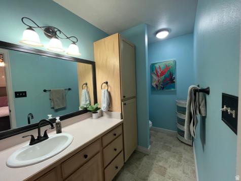 1672 S Canyonwoods E Ogden UT 84404