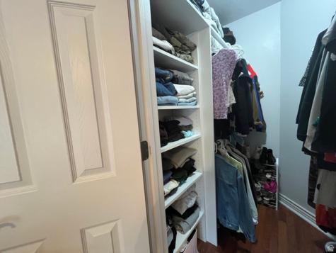1672 S Canyonwoods E Ogden UT 84404