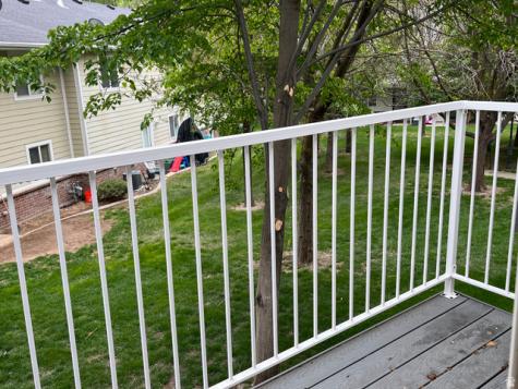 1672 S Canyonwoods E Ogden UT 84404