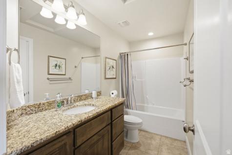 4269 E Razor Drive Washington UT 84780