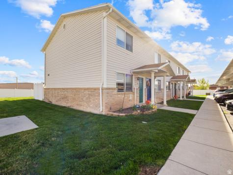 422 E 2050 N North Ogden UT 84414