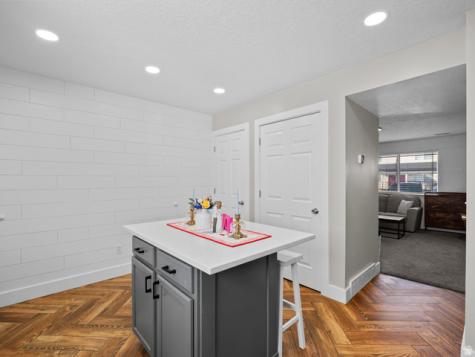 422 E 2050 N North Ogden UT 84414