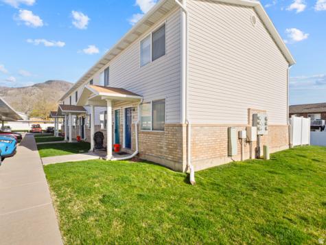 422 E 2050 N North Ogden UT 84414