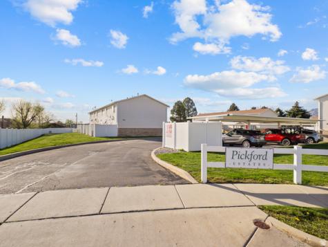 422 E 2050 N North Ogden UT 84414