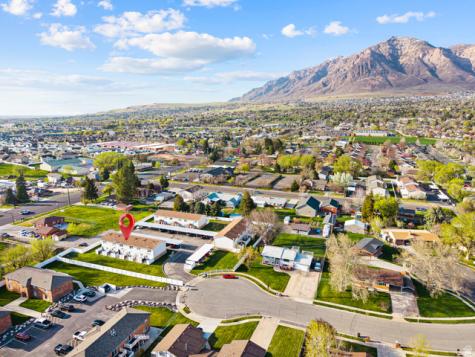 422 E 2050 N North Ogden UT 84414