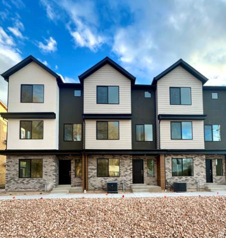 1454 S 410 E Ogden UT 84404
