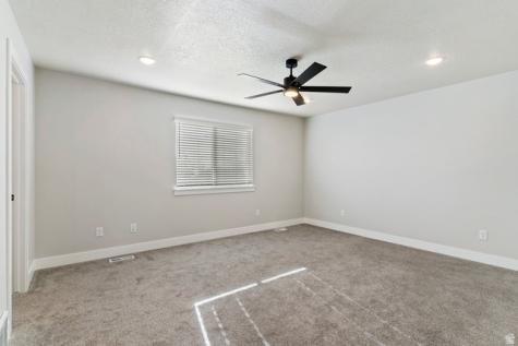 1161 W 325 N Clearfield UT 84015