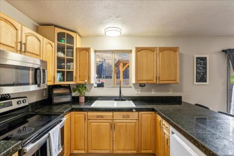 1404 N Spring Mountain Road E Springville UT 84663