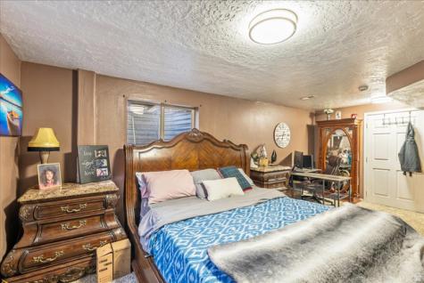 1404 N Spring Mountain Road E Springville UT 84663