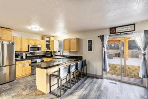 1404 N Spring Mountain Road E Springville UT 84663
