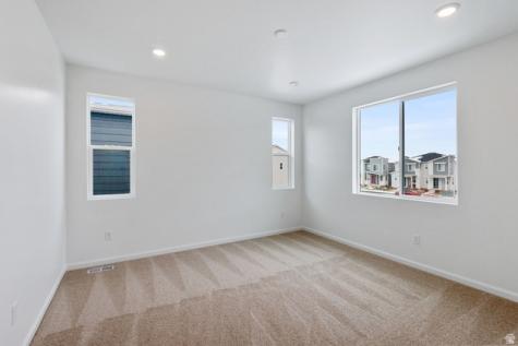 1332 E 1670 N Payson UT 84651