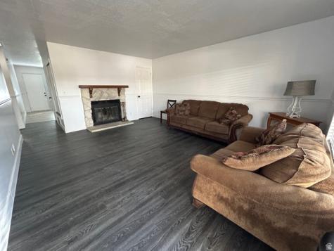 4509 W 3080 S West Valley City UT 84120