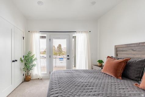 5846 N Jeeder Drive Mountain Green UT 84050