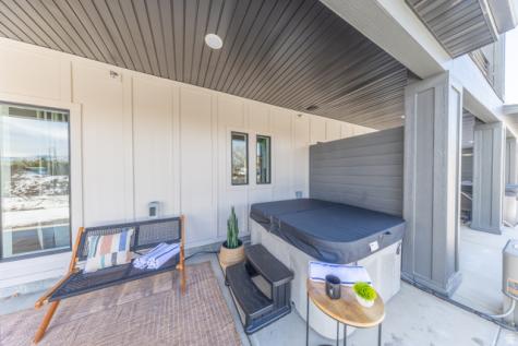 5846 N Jeeder Drive Mountain Green UT 84050
