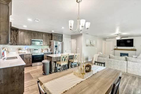 1014 N 120 E Santaquin UT 84655