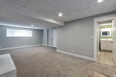 584 E 2300 N North Ogden UT 84414