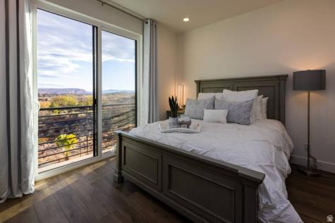 2166 N Double Eagle Lane Washington UT 84780
