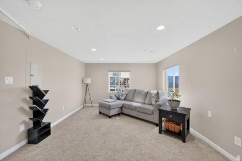 923 E Absaroka Court Draper UT 84020