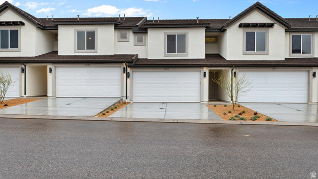 2809 E Fireweed Lane Washington UT 84780