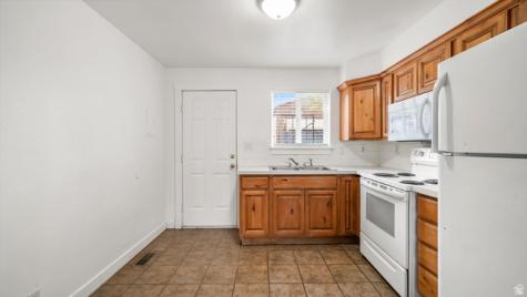 225 W 1030 N Orem UT 84057
